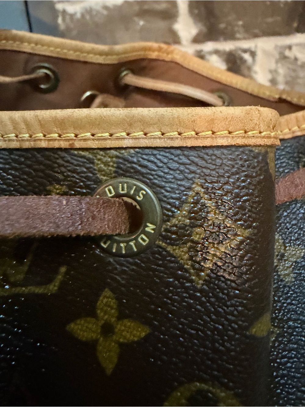 Louis Vuitton Montsouris MM backpack - Picture 10 of 11
